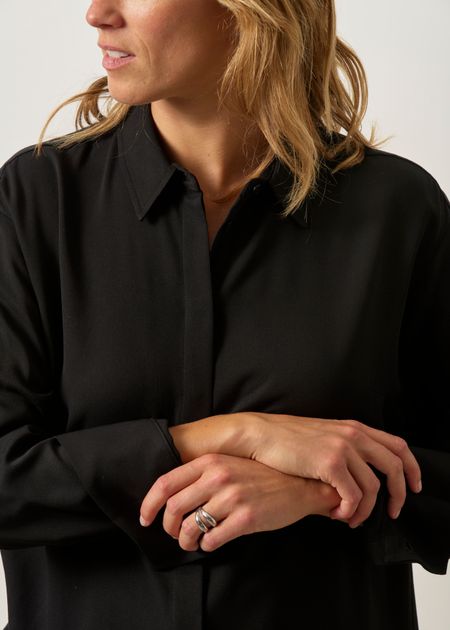 Blouse en viscose ecovero | noir "larisaana longsleeve - black" - Armedangels