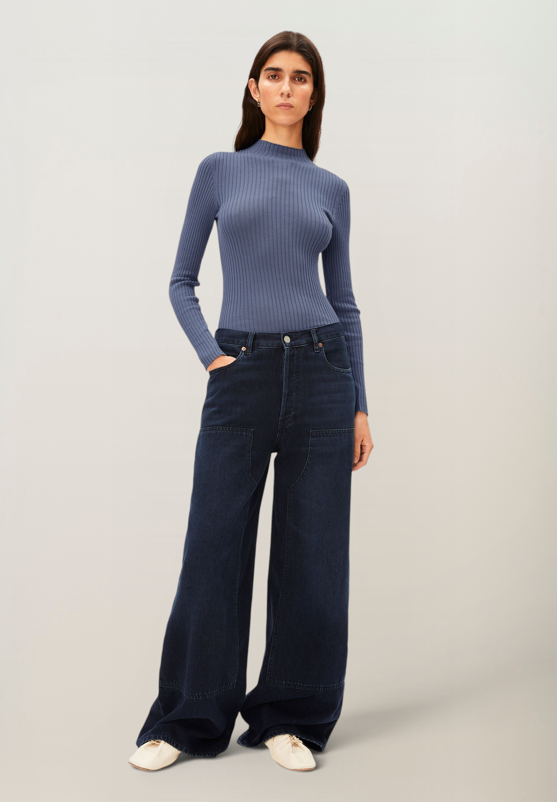 Sous-pull côtelé en coton bio | bleu "Alaania knit sweater - dusty moon", Armedangels, photo 4