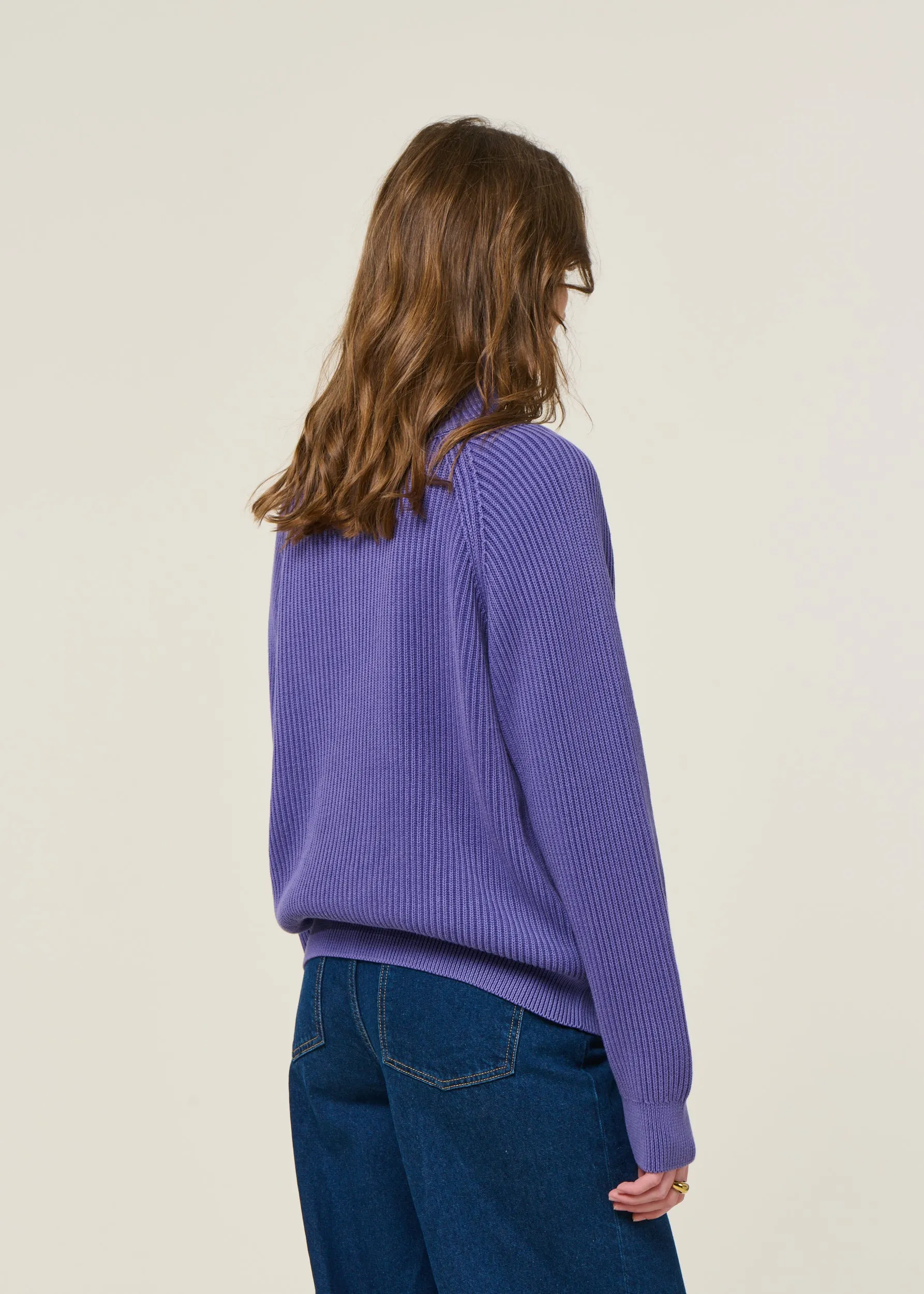 Pull col camionneur en coton bio | violet "ronyiaas gmt dye - indigo lilac", Armedangels, photo 3