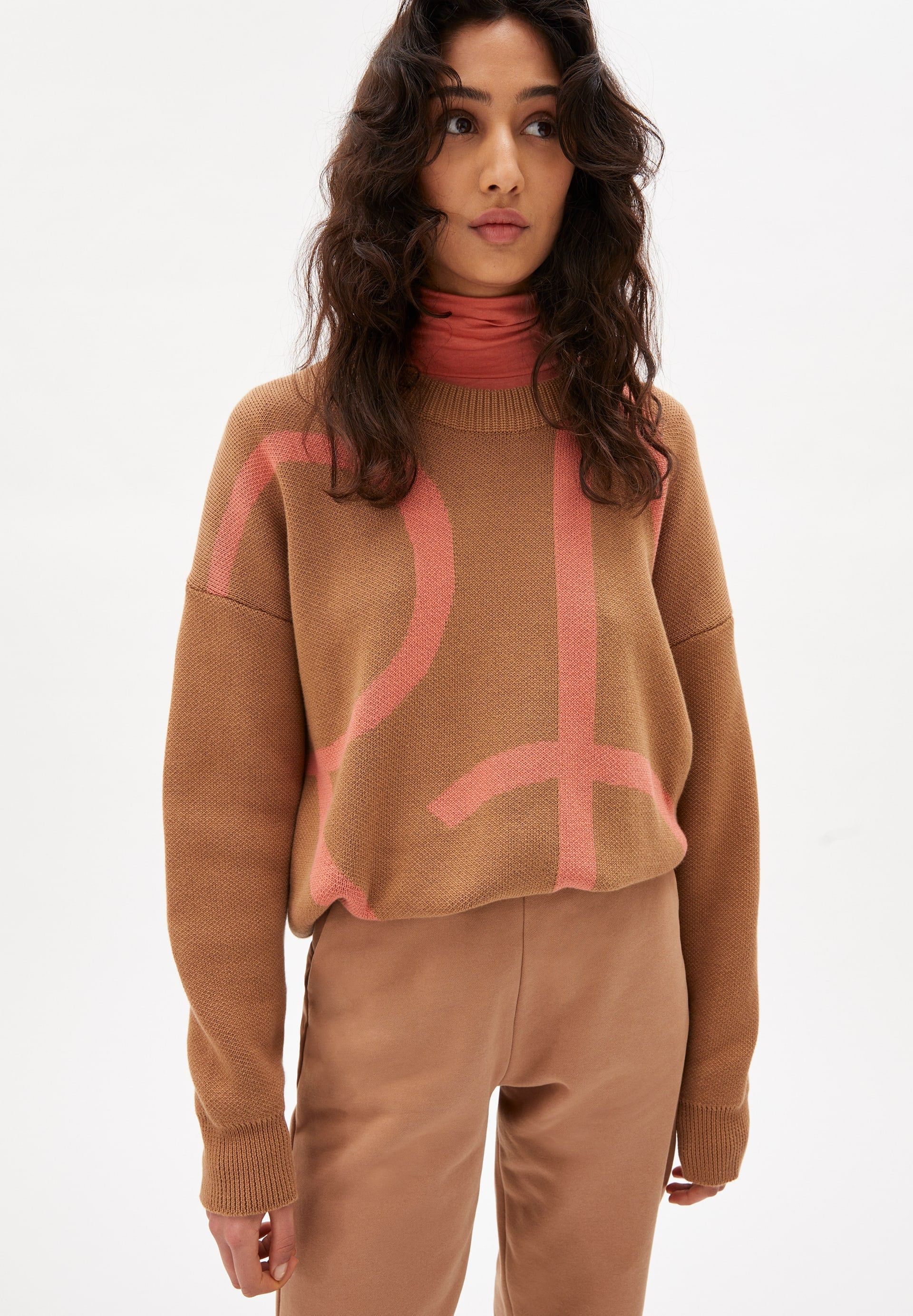 Pull bicolore en coton bio - maniaa logomania smoky almond-pink maple, Armedangels, photo 1