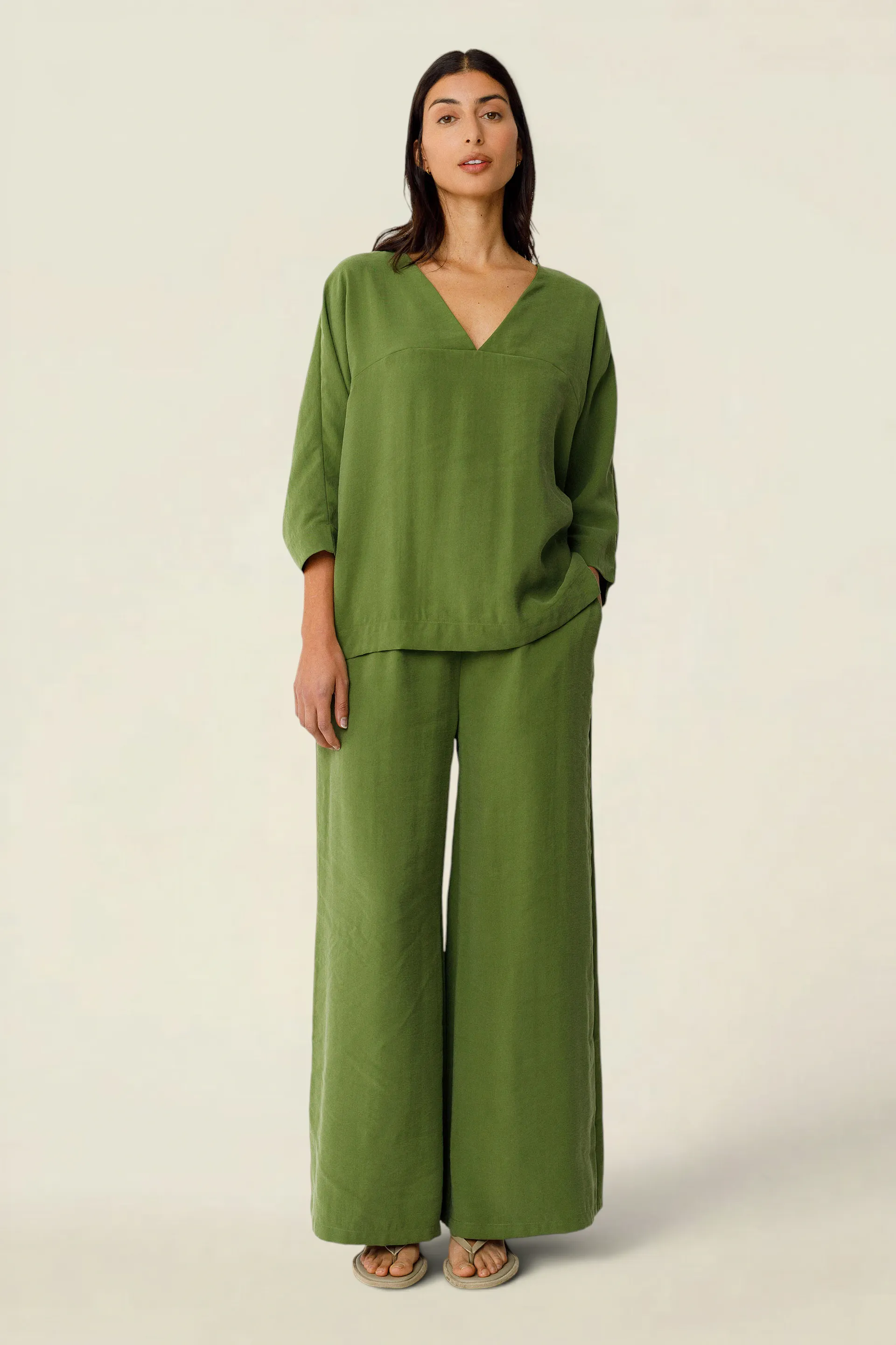 Pantalon palazzo en tencel | vert "klodin trouser - vert foncé", SKFK, photo 4