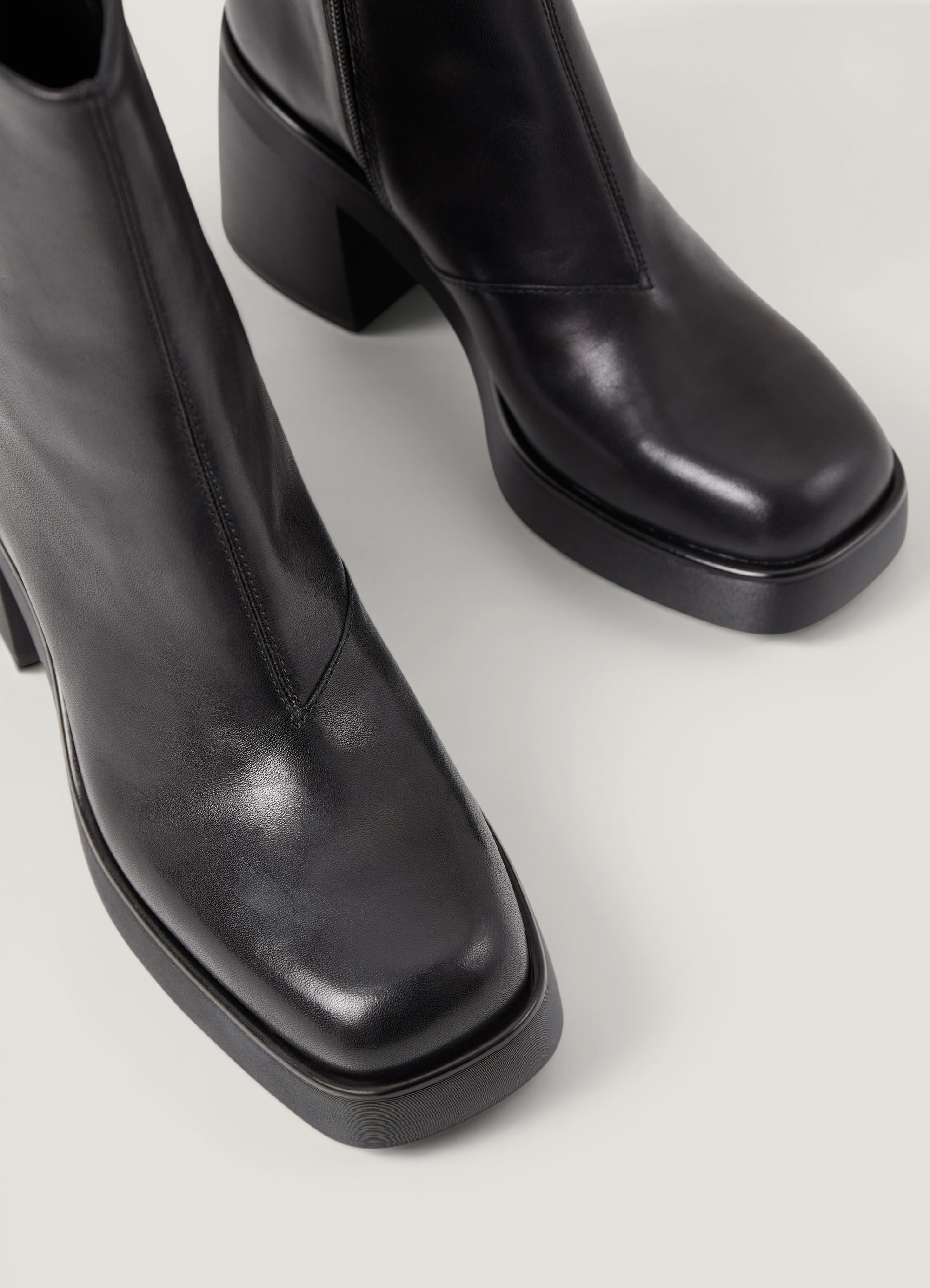 Bottines à talons en cuir certifié | noir "brooke black", Vagabond, photo 5