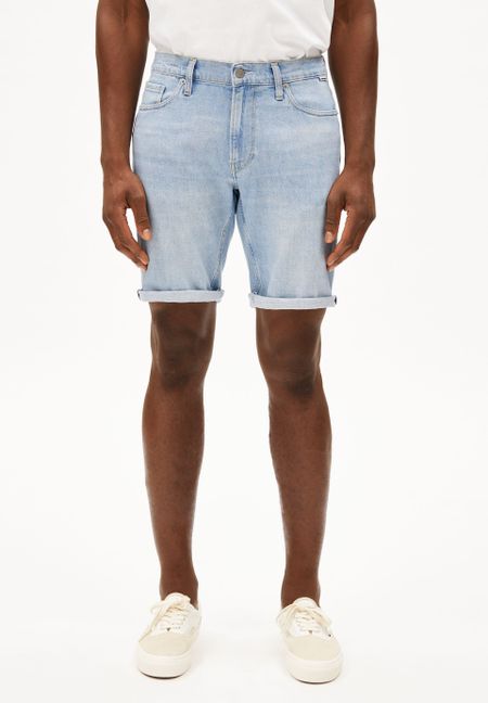 Short denim en coton bio et chanvre | bleu clair "Naailo denim short - tethys" - Armedangels