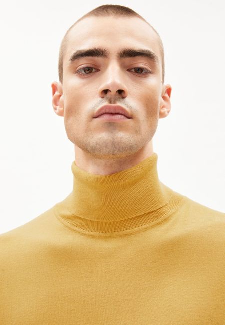 Col roulé jaune en coton bio - glaan winter light, Armedangels, photo 2