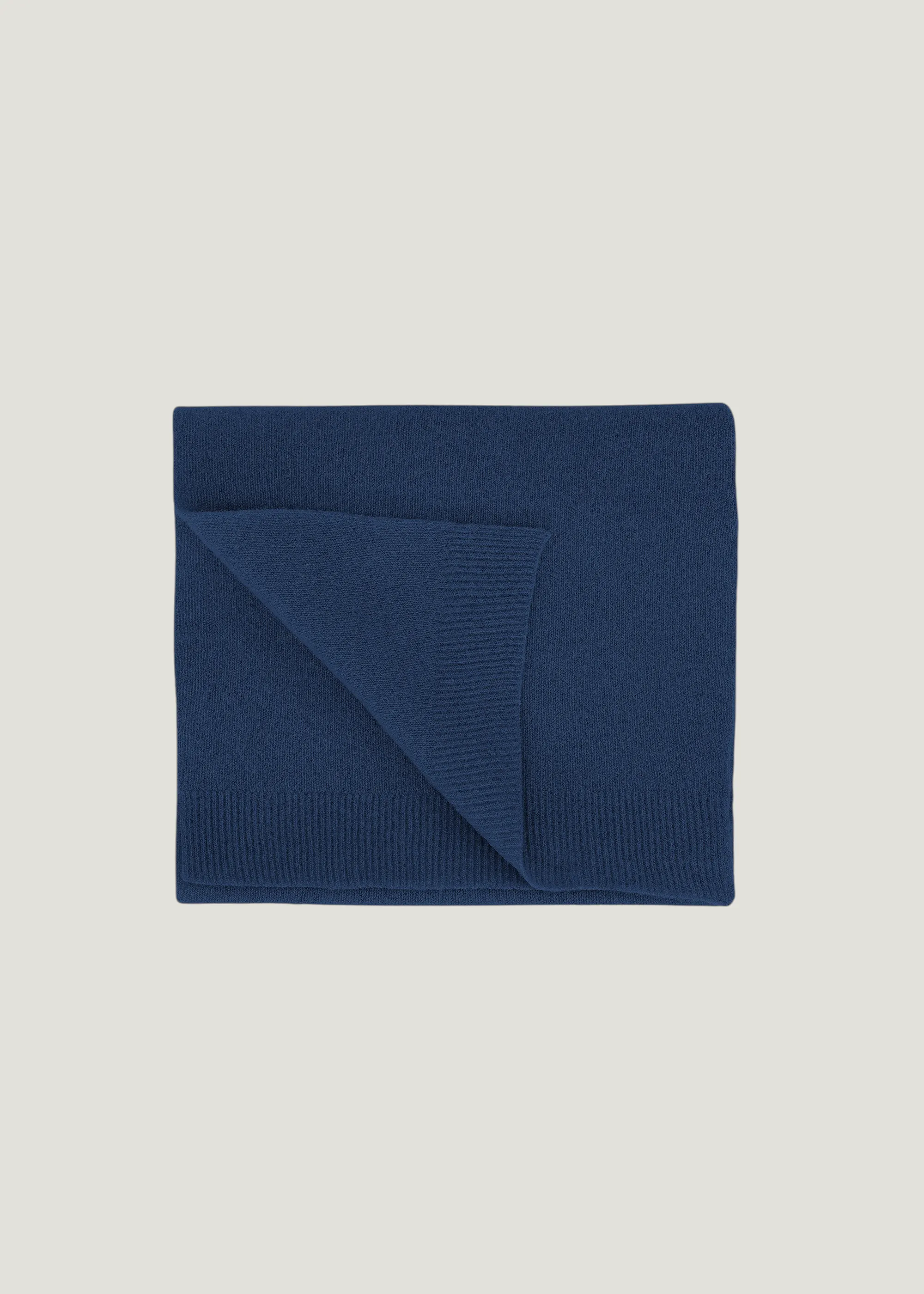 Écharpe en laine mérinos recyclée | bleu "Merino wool scarf - marine blue", Colorful Standard, photo 1