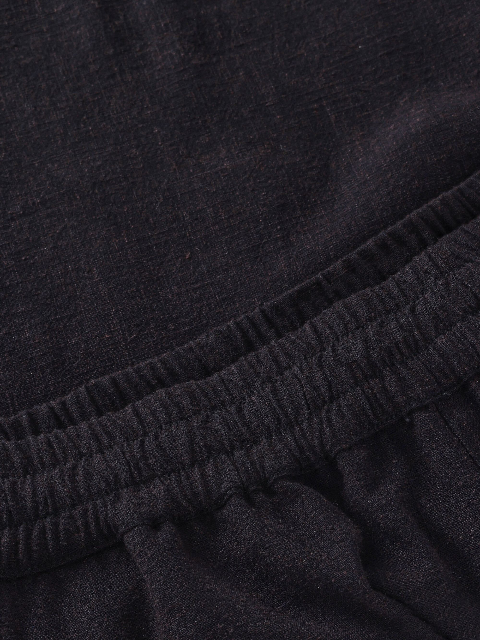 Shorts aus Ecovero und Leinen | Schwarz "Posey linen-mix shorts black jet", Knowledge Cotton Apparel, Foto 4