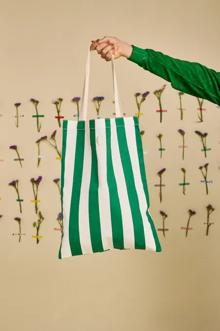 Sac cabas en coton bio | rayé "équilibre - vert gazon / vanille" - Graine
