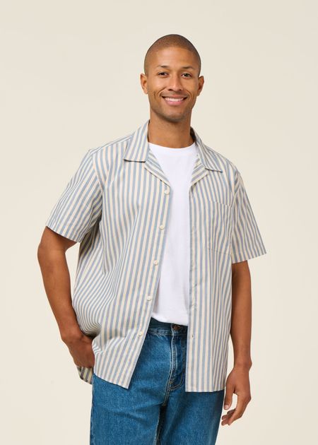 Chemise manches courtes en coton bio | rayé "blue loya shirt - blue" - Bask in the Sun