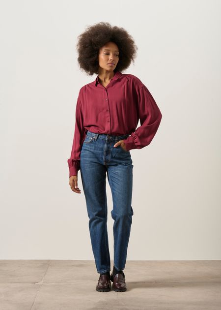 Chemise en viscose ecovero | bordeaux "Efinaraa ecovero blouse | velvet red", Armedangels, photo 4