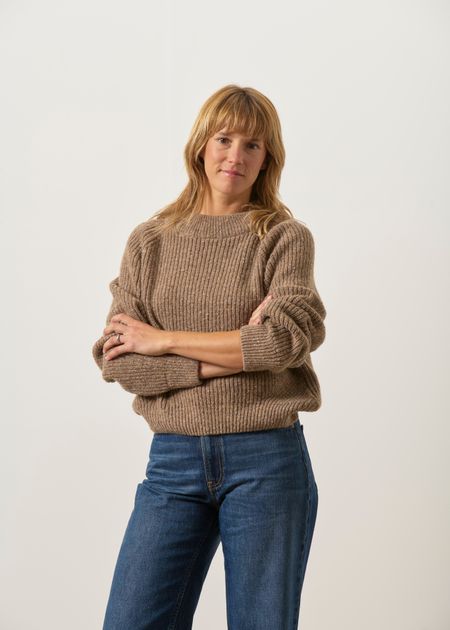 Pull en laine bio et matière recyclée | beige "Cropped knit sweater - speckled brown", Rotholz, photo 6