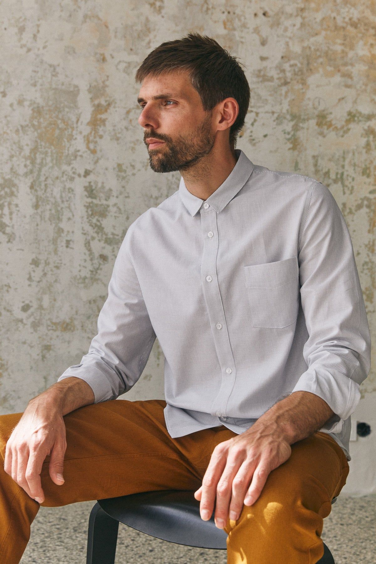 Chemise droite en coton bio | gris rayé "simon shirt - eco oxford striped grey", About Companions, photo 1