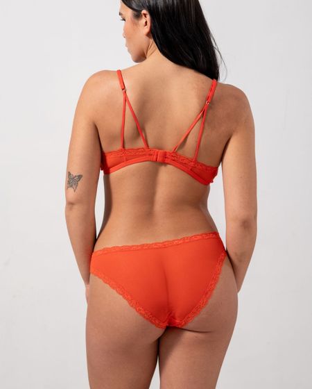 Slip aus recycelten Materialien | Rot "mesh lace trim bikini briefs - fiery red", Understatement, Foto 5