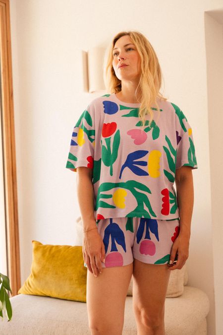 Pyjama fleuri court gaufré en coton bio, We Are Jolies