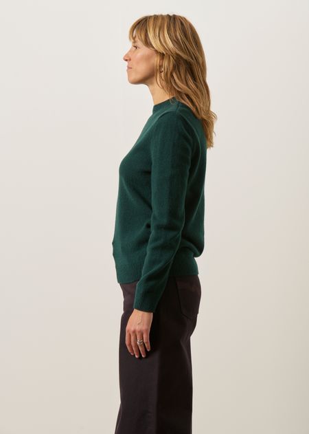 Pull régular en laine mérinos recyclée | vert émeraude, WeDressFair, photo 4