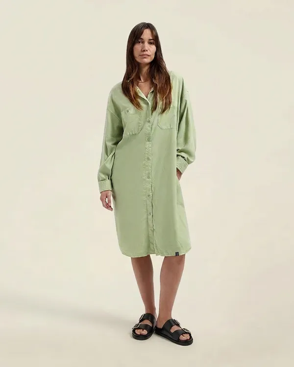 Robe chemise en tencel | vert "sadie dress sage green", Kuyichi