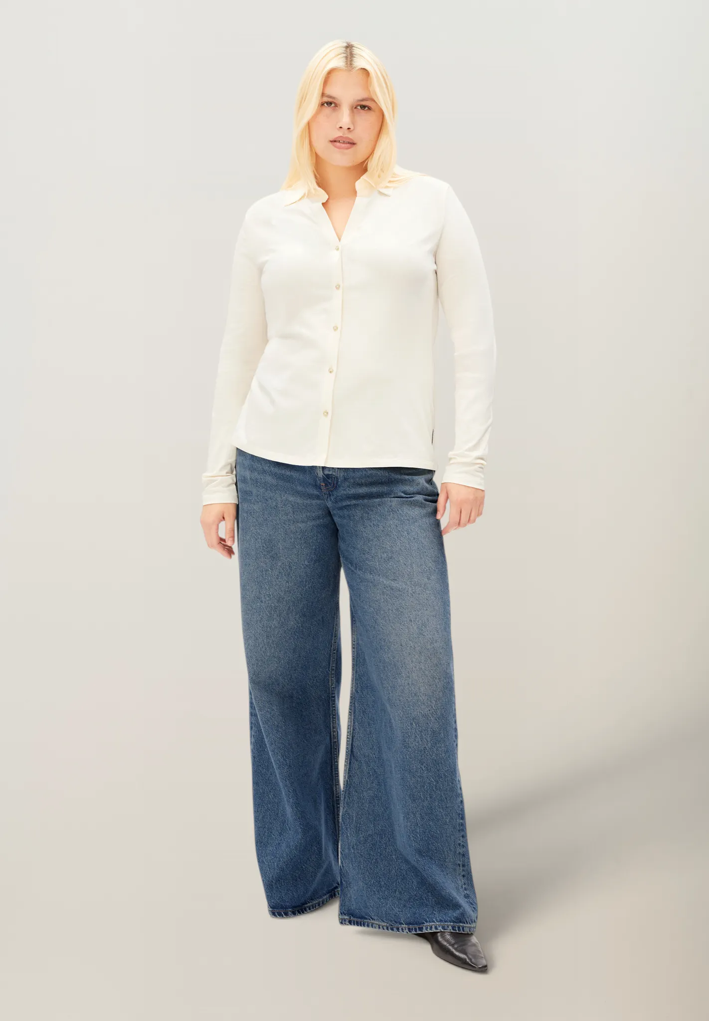 Chemise en coton bio | écru "nalaannia - oatmilk", Armedangels, photo 4