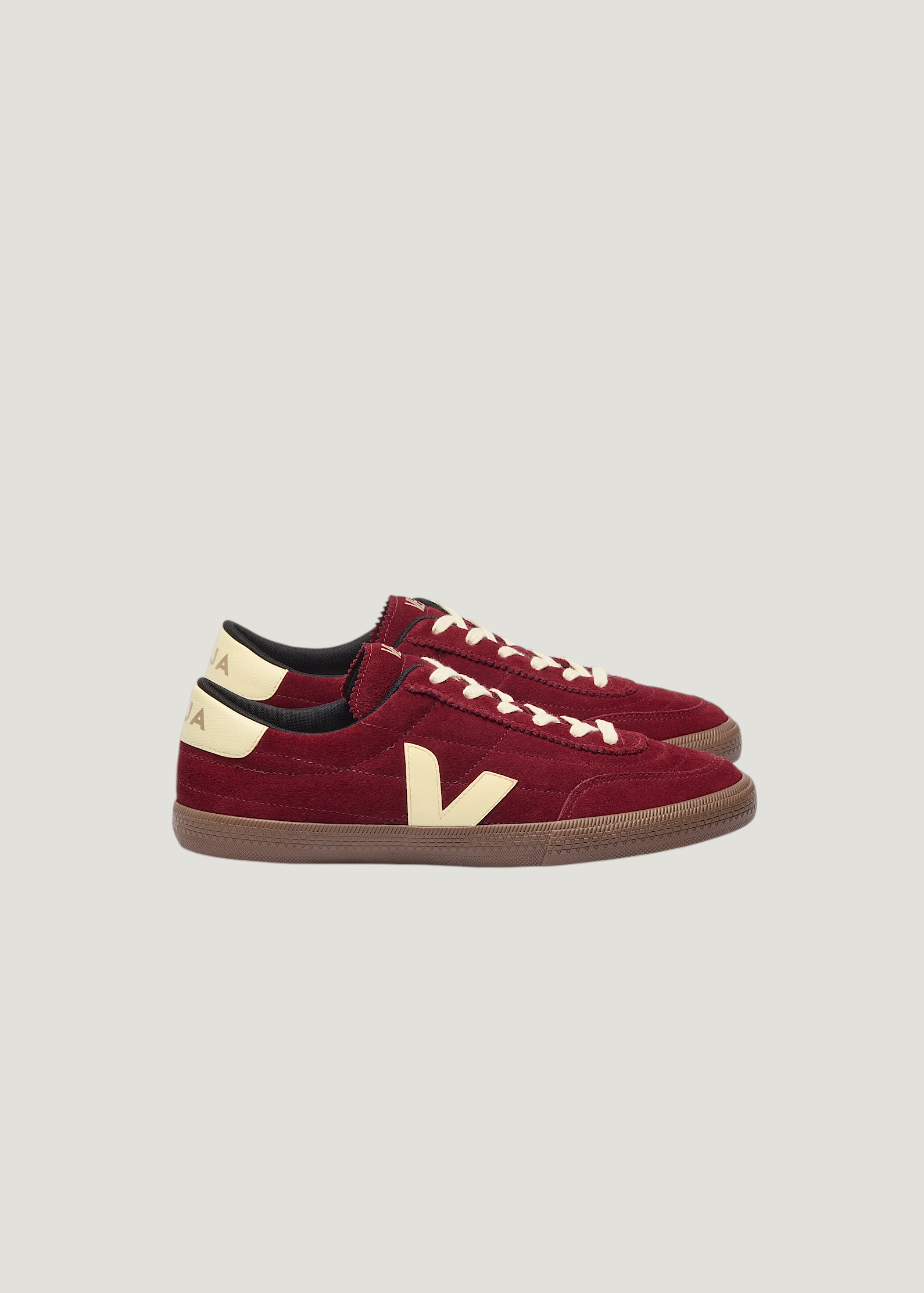 Baskets en cuir suède certifié | bordeaux "Panenka suede - grenat_sun_bark", Veja, photo 2