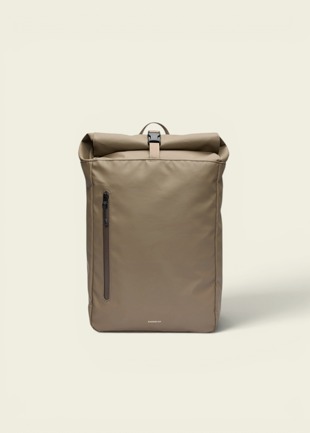 Sac à dos 20l en matière recyclée | beige "Stream rolltop backpack 14" - clay" - Sandqvist