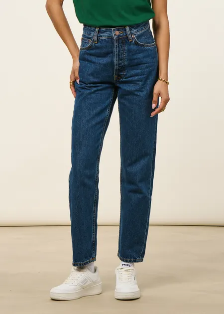 Jean mom en coton bio | bleu foncé "breezy britt - evening-jazz", Nudie Jeans