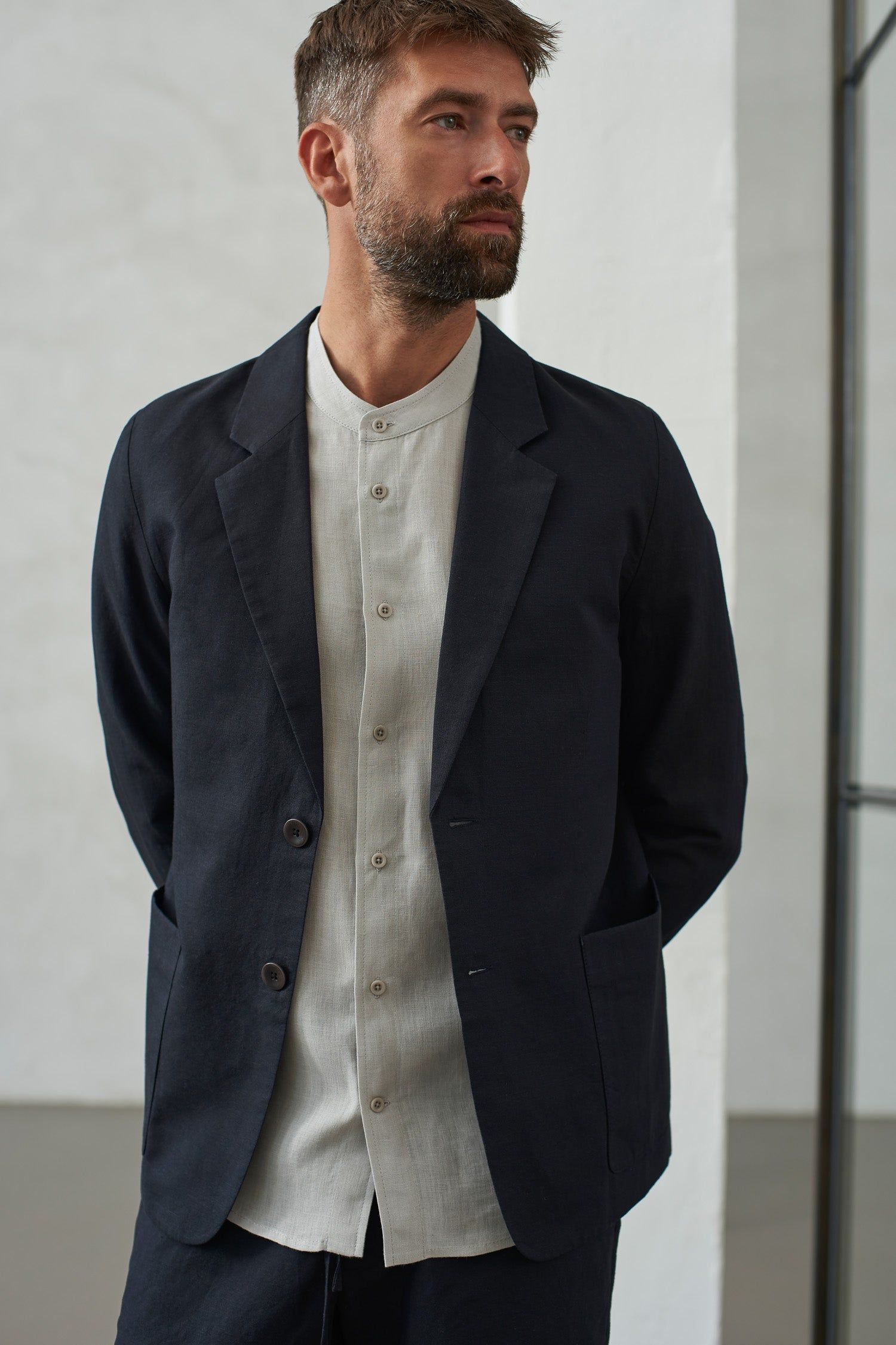 Blazer en coton bio et lin | noir "enver black linen", About Companions, photo 5