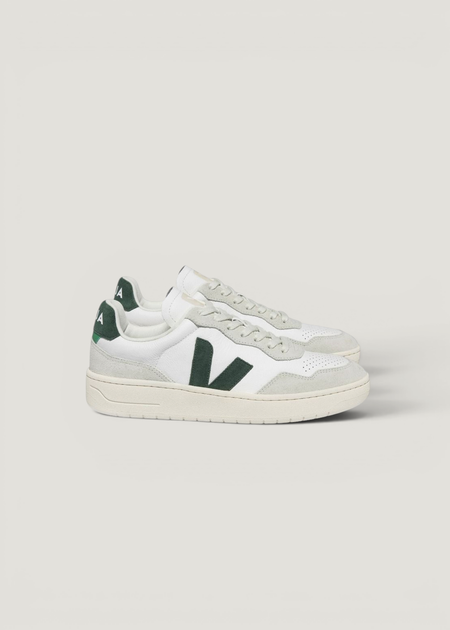 Baskets en suède et cuir certifié | blanc et vert "v-90 o.t. leath ex white cyprus" - Veja