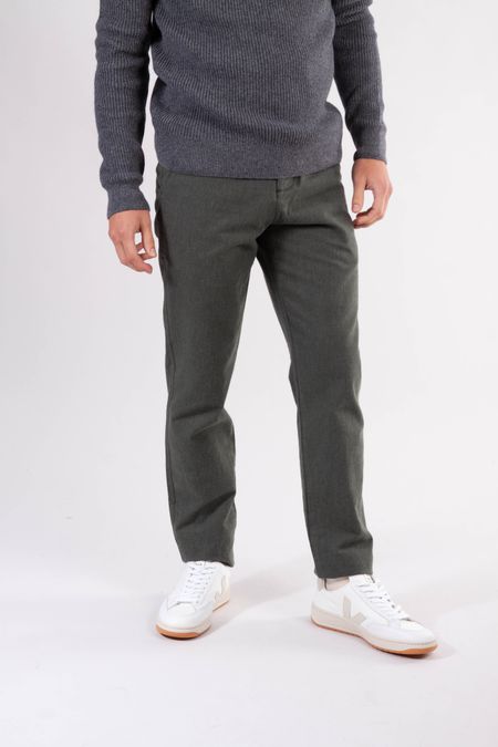 Pantalon chino droit flanelle vert forêt en coton bio - chuck