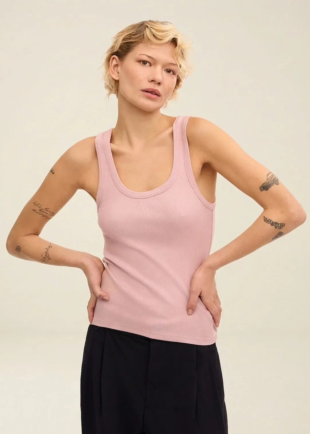 Débardeur en coton bio | rose "rib tank top - faded pink", Colorful Standard, photo 3