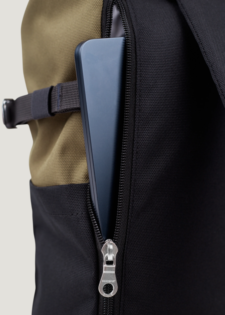 Sac à dos 23l en matière recyclée | vert "Icon rolltop backpack 14" - multi olive", Sandqvist, photo 5