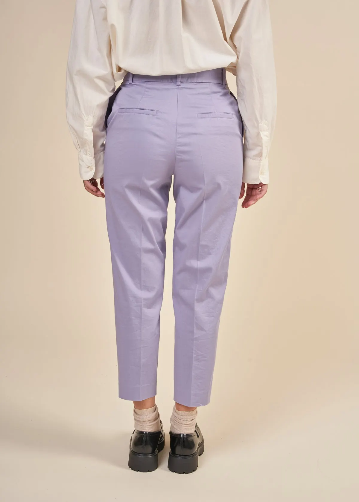 Pantalon à pinces en coton bio | violet "warmaar light purple stone", Armedangels, photo 4