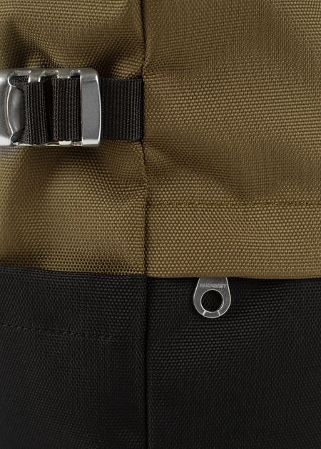 Sac à dos 23l en matière recyclée | vert "Icon rolltop backpack 14" - multi olive", Sandqvist, photo 6