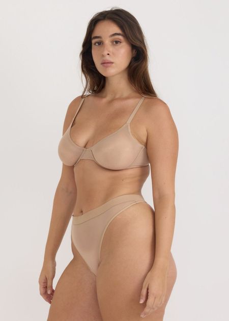 String en matière recyclée | marron "mesh thong - hazelnut" - Organic Basics