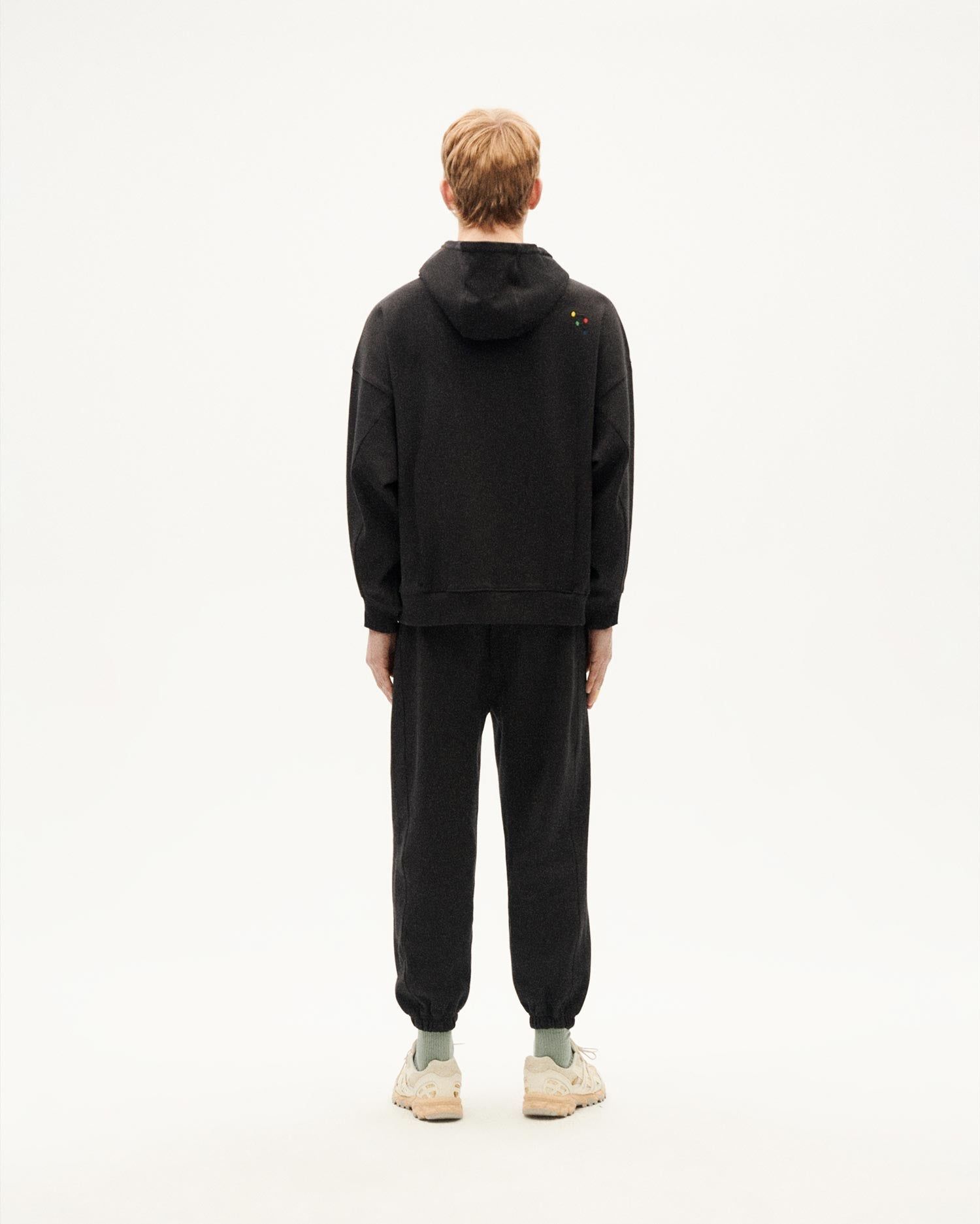 Oversize-Hoodie aus Bio-Baumwolle und recyceltem Material | schwarz "black andrea hoodie", Thinking Mu, Foto 4