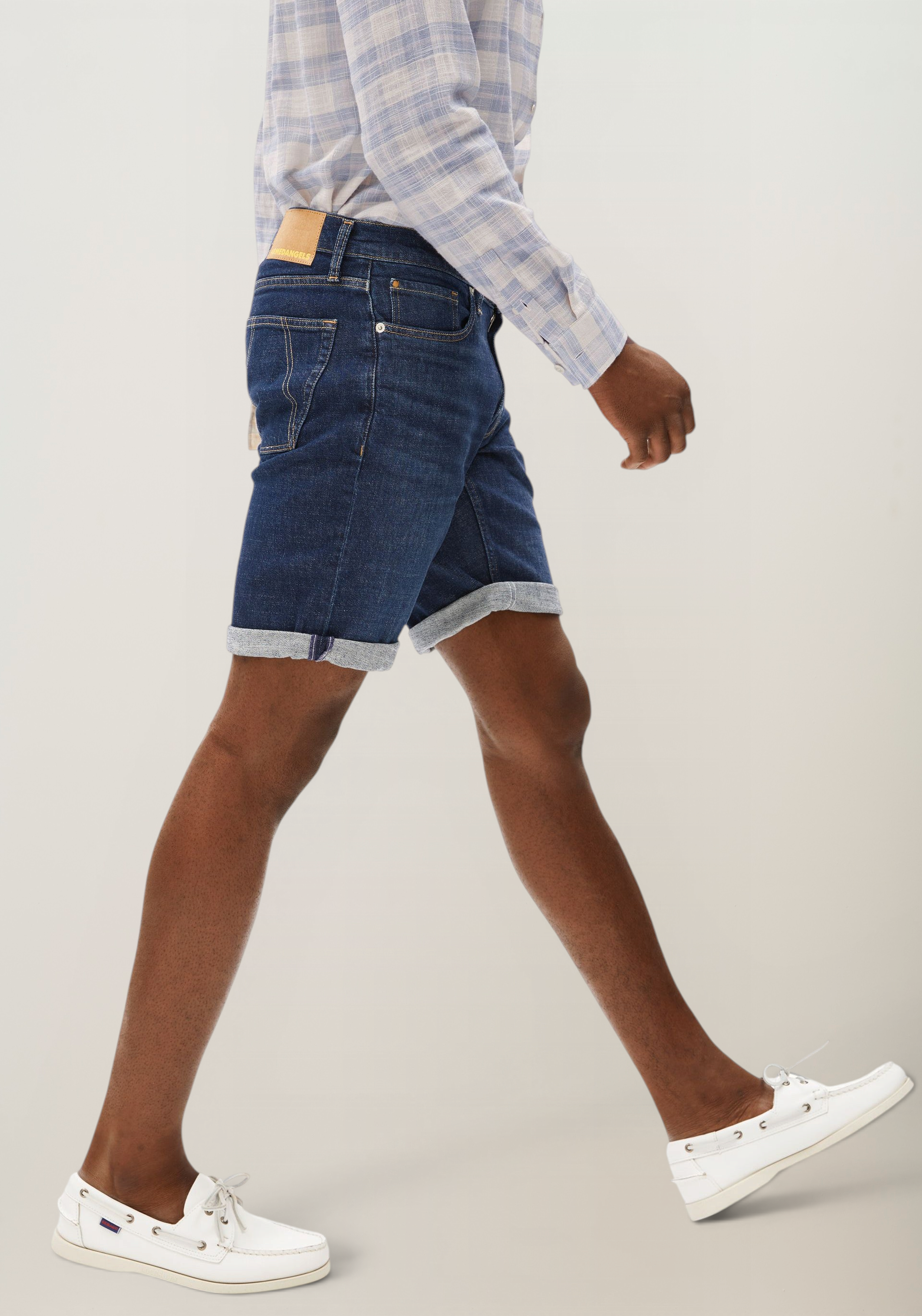 Short denim ajusté en coton bio et chanvre | brut "Naailo denim short - titania", Armedangels, photo 5