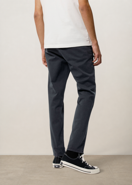 Chino coupe slim en coton biologique | bleu "Easy alvin dark midnight" - Nudie Jeans