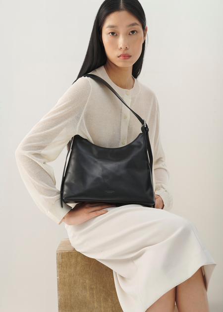 Sac à main en cuir certifié | noir "Bari black"