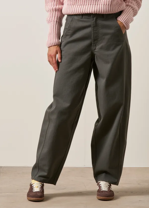 Pantalon ballon en coton bio | gris "Barrel-leg pant - washed grey", Rotholz