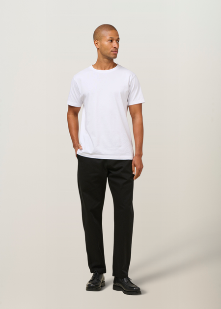 Pantalon droit en coton bio | noir "black travel pants", Thinking Mu, photo 4