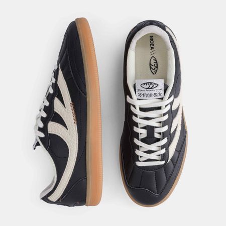 Baskets vegan | noir et blanc "flow - black & white - mushroom" - Moea