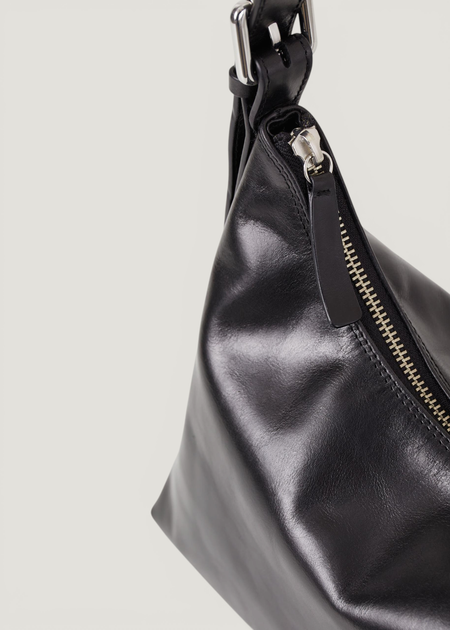 Sac à main en cuir certifié | noir "Bari black", Vagabond, photo 4
