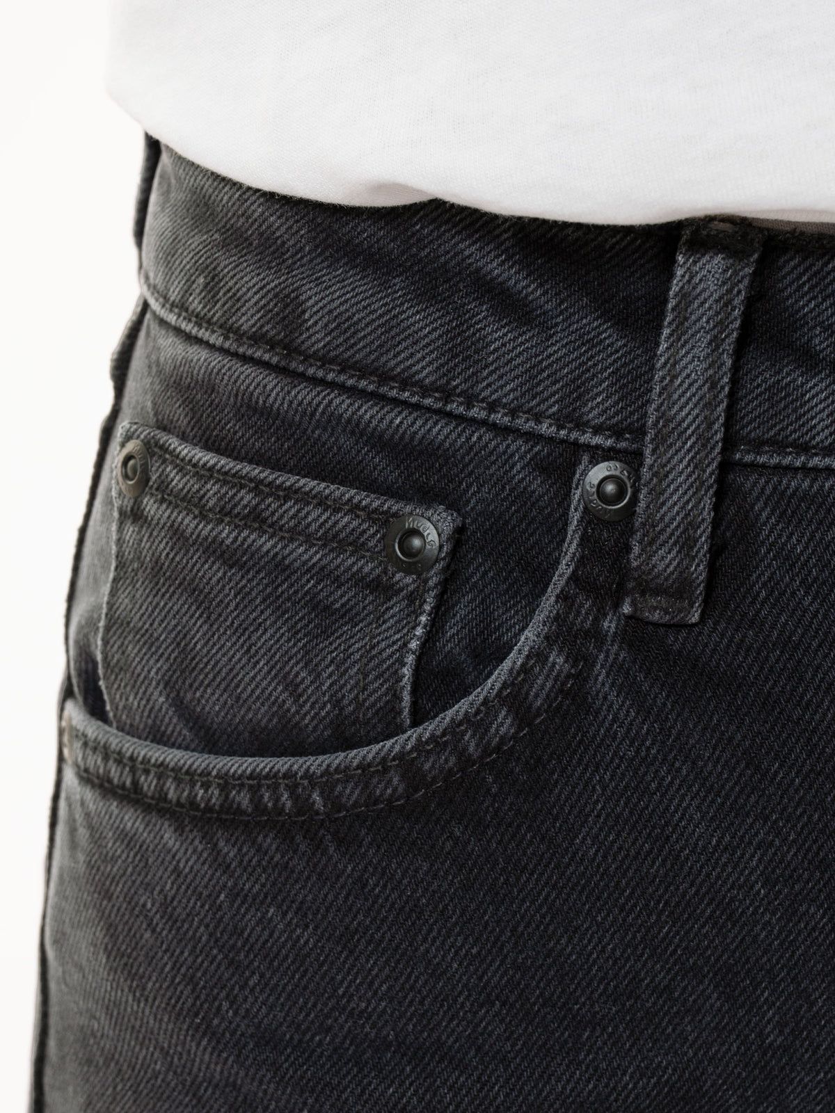 Jean droit noir en coton bio et tencel - straight sally black sand, Nudie Jeans, photo 5