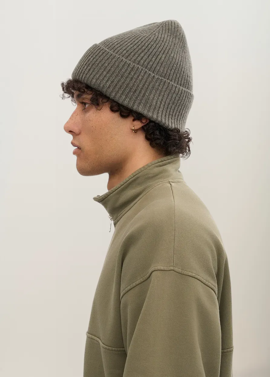 Bonnet en laine mérinos recyclée | vert "merino wool beanie - dusty olive", Colorful Standard, photo 4