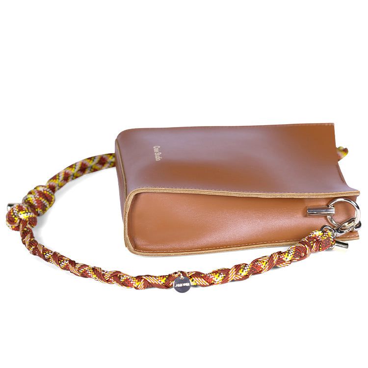 Sac à bandoulière en cuir certifié | beige "essence - tan", Craie Studio, photo 4