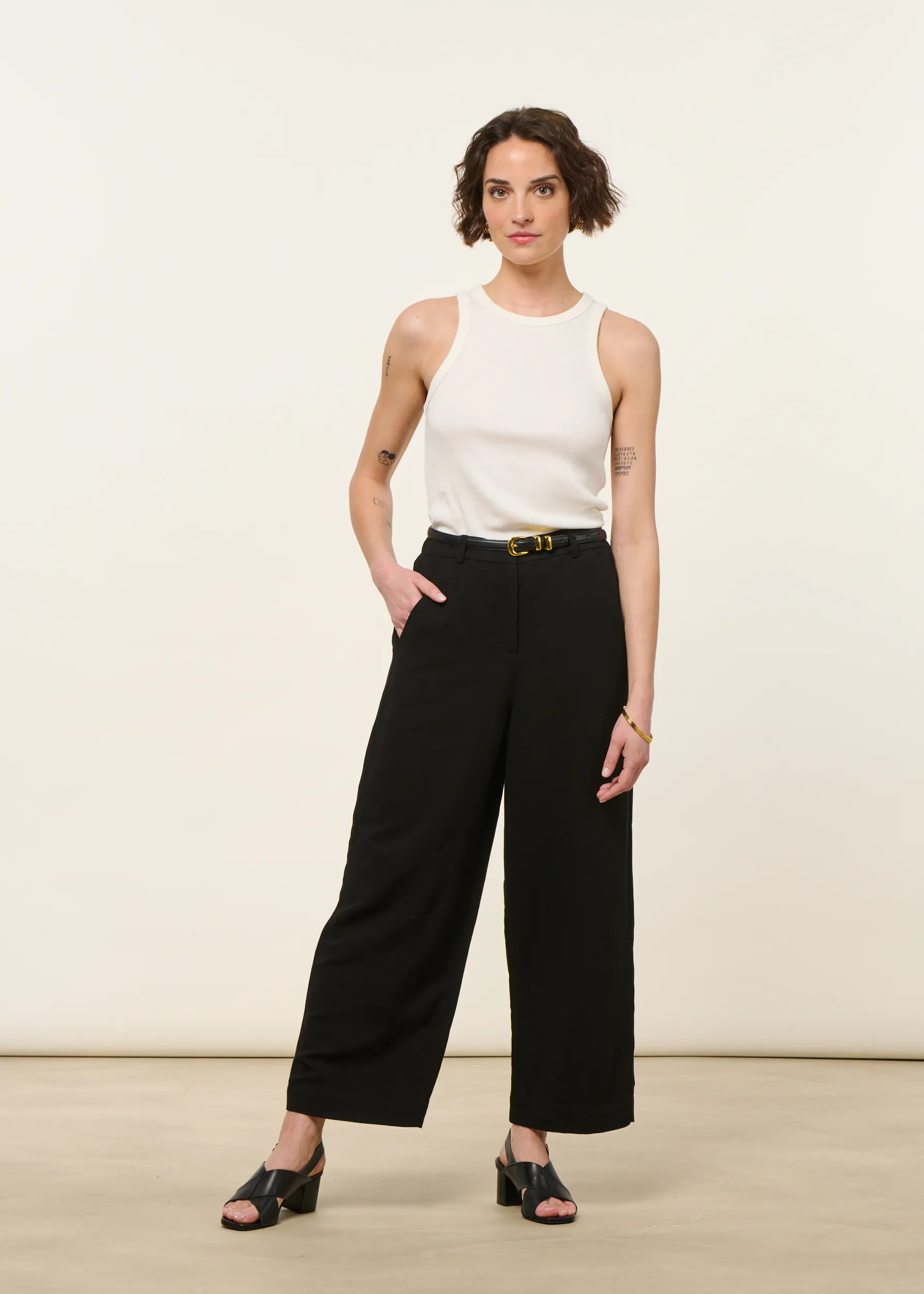 Pantalon ample en ecovero et lin | noir "caarunus lino - black", Armedangels, photo 1