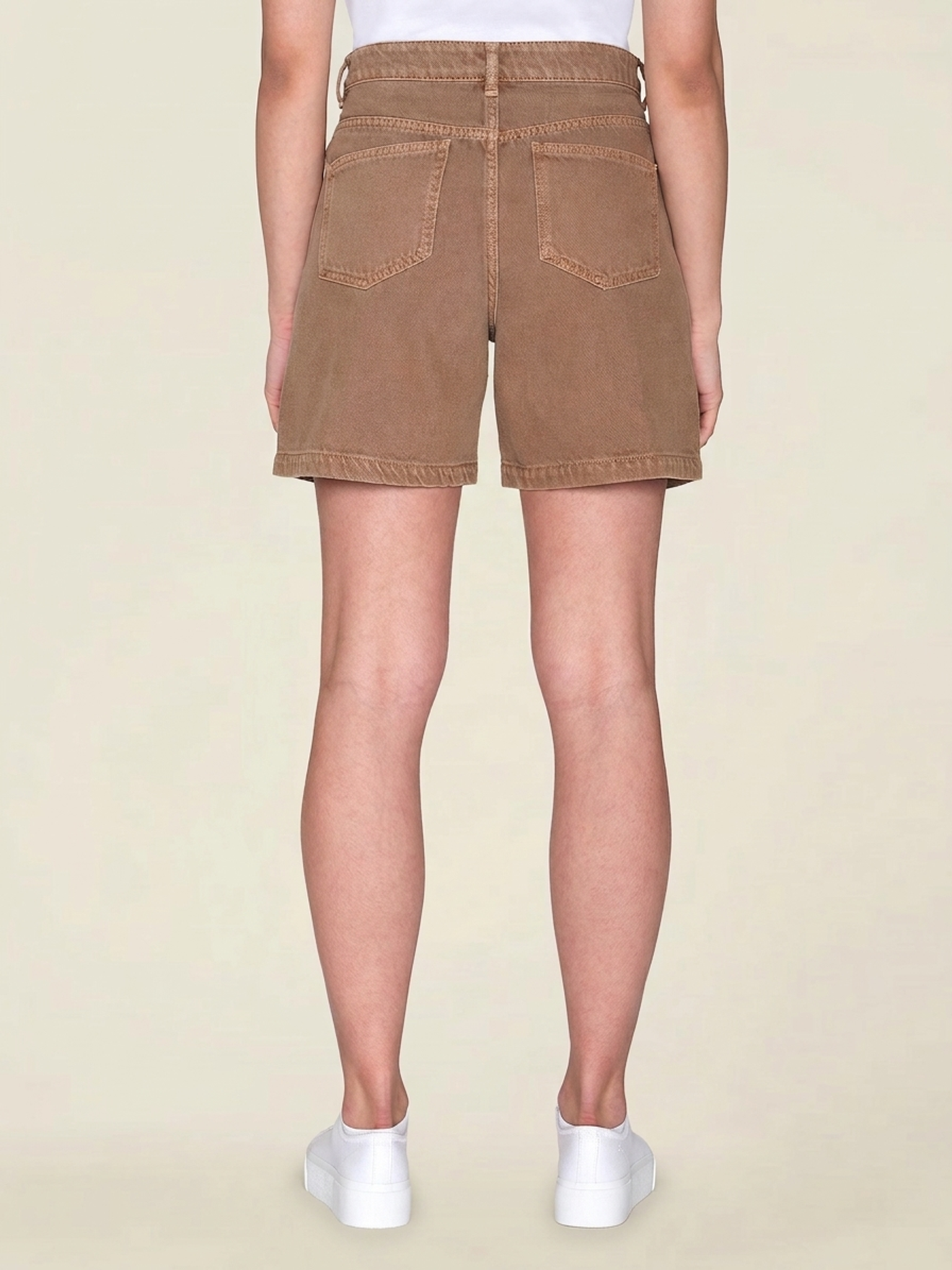 Shorts aus Bio-Baumwolle | Braun "gale straight mid-rise tiramisu", Knowledge Cotton Apparel, Foto 3