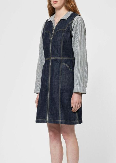 Robe denim en coton bio | brut "ina denim dress one wash dark blue" - Nudie Jeans