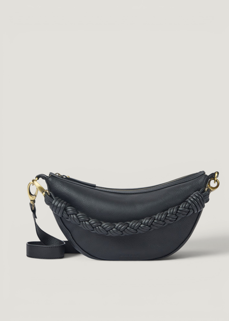 Sac à bandoulière en cuir certifié | black "leo midi - black soft grain (twisted handle)" - O My Bag