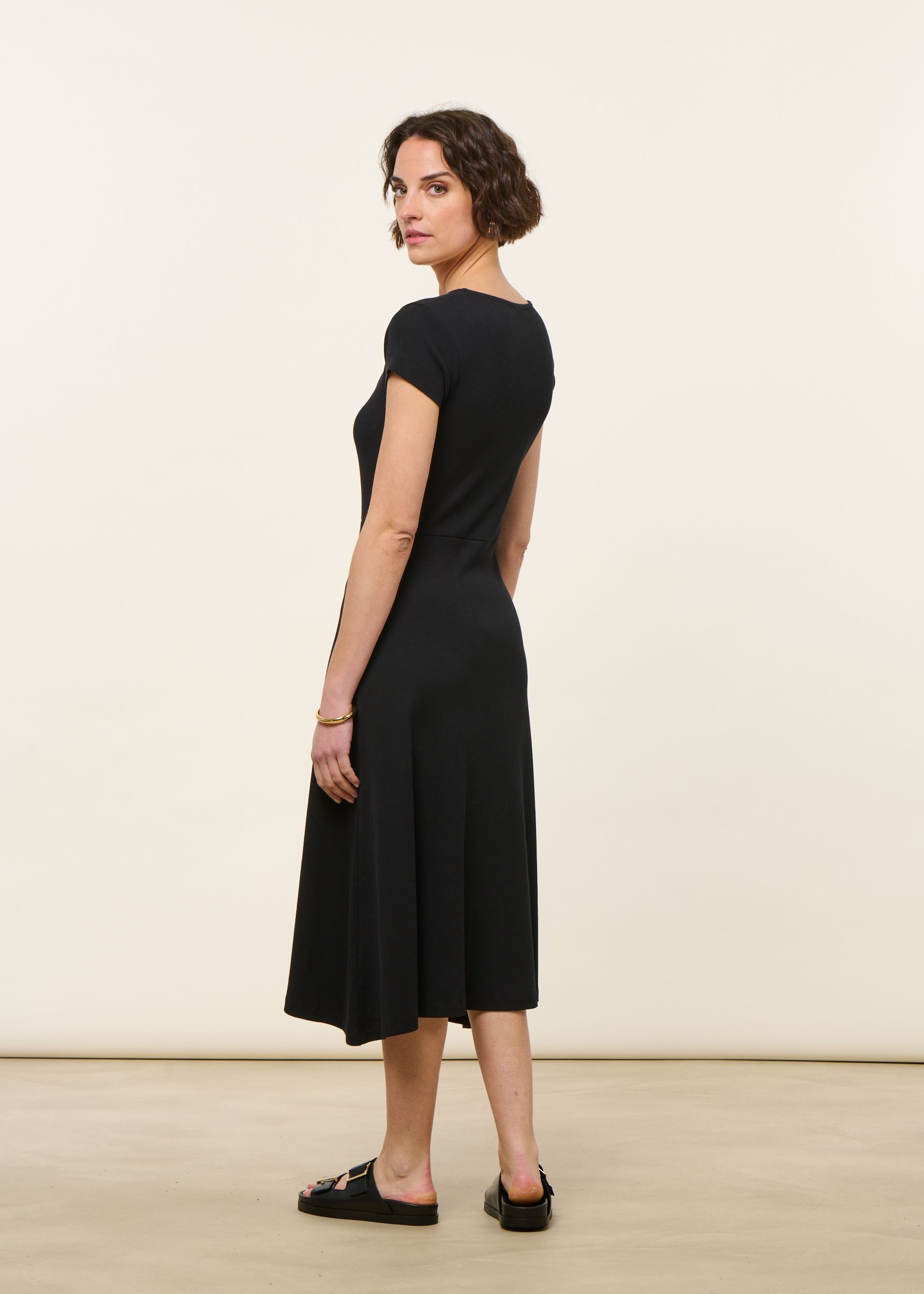 Kleid jane Schwarz, Bonjour Demain, Foto 3