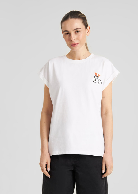 T-shirt imprimé en coton bio | blanc "t-shirt visby heart cheers white - white" - Dedicated