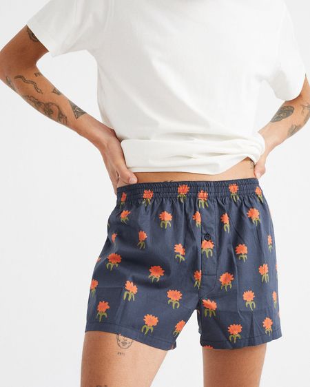 Caleçon marine à motifs fleur rouge en coton bio et tencel