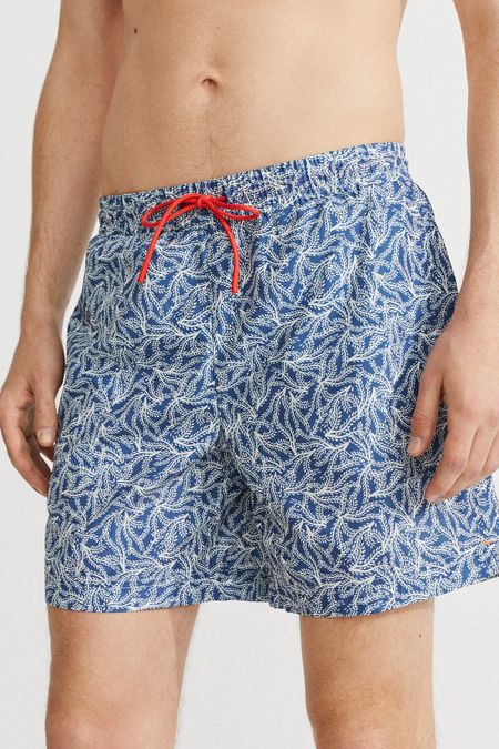 Short de bain à motifs bleus recyclé